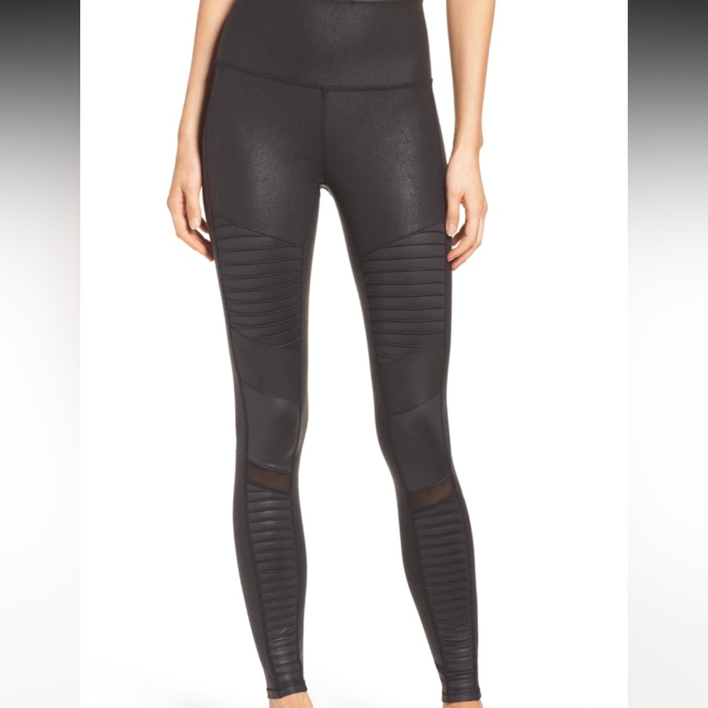 New Alo Moto Leggings Small